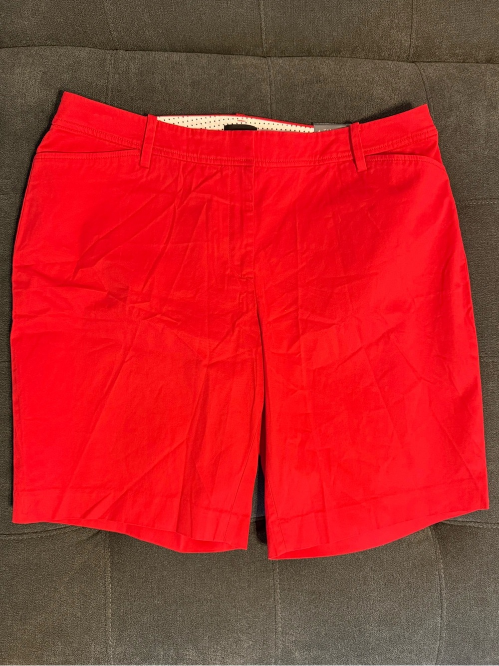NWT Talbots Red Perfect Short 10.5" Inseam Size 16W Bermuda